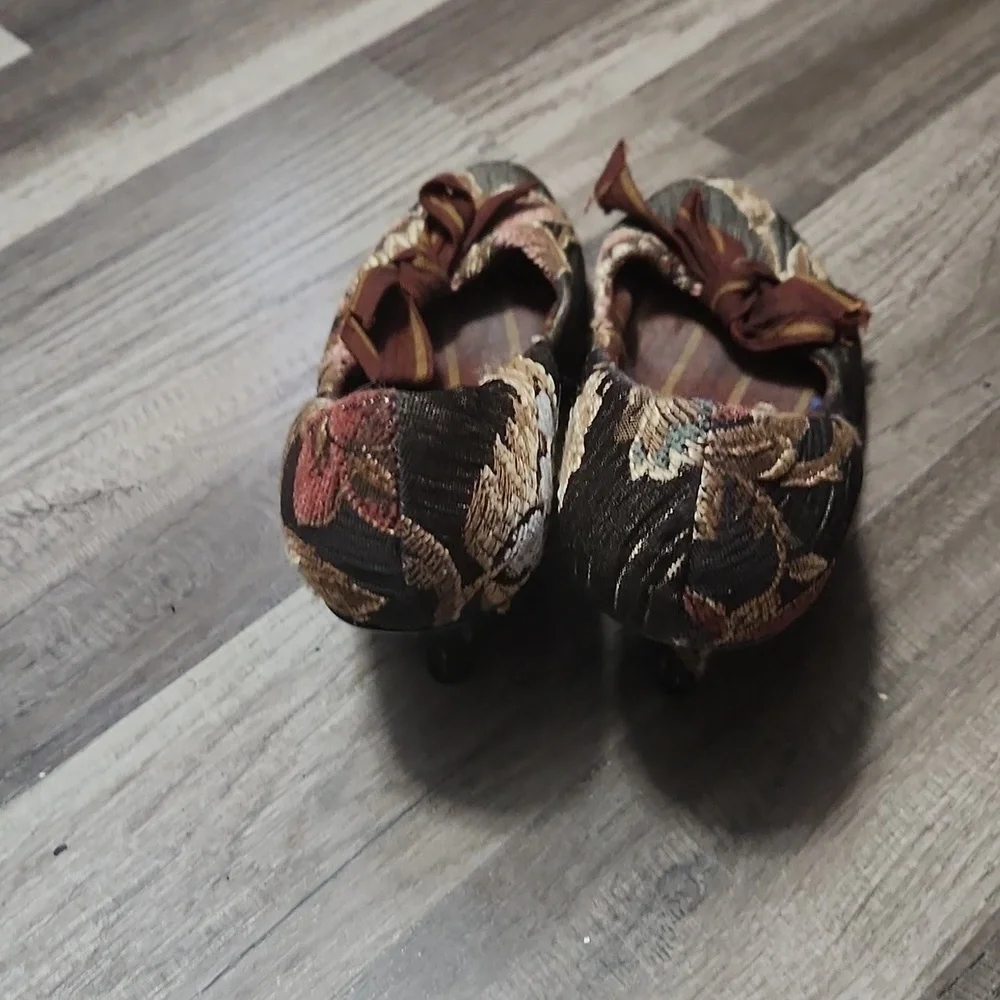 Baci 1920s vintage